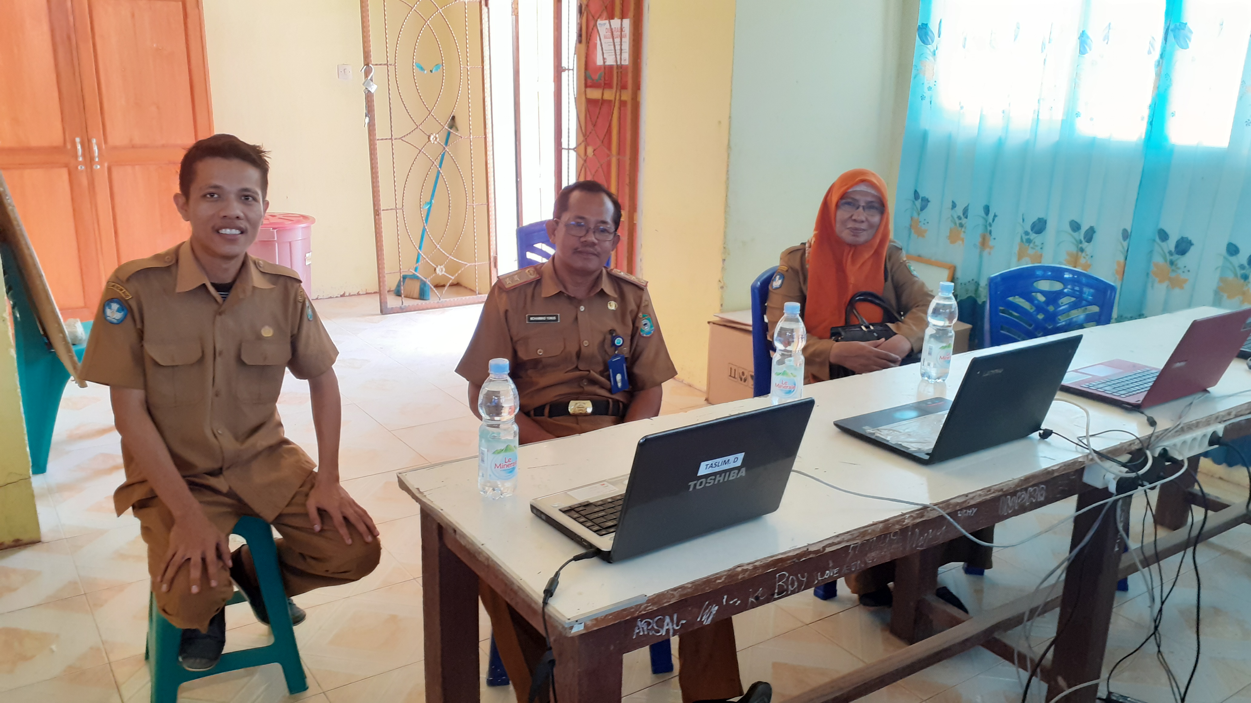 Kunjungan Dinas Pendidikan Kab. Poso di SMP Negeri 2 Lage